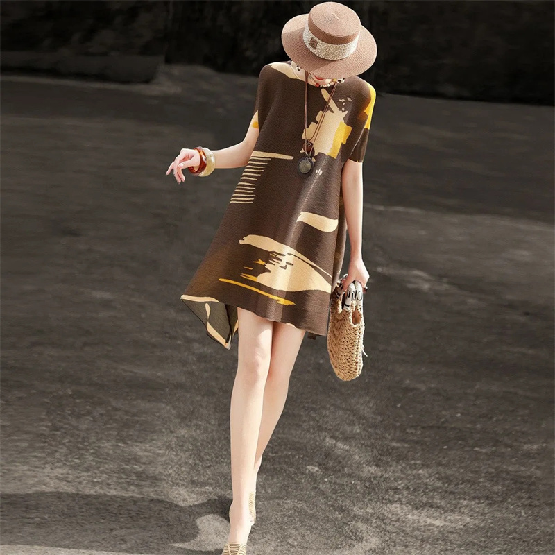 Summer Clothing H&M - ファッションプリーツルーズプラスサイズドレス年齢を軽減する春と夏の女性用ドレス、ルーズプリントドレスのロングセクションの新作です。